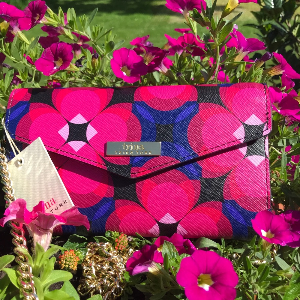 Gorgeous Trina Trunk crossbody bag❤️